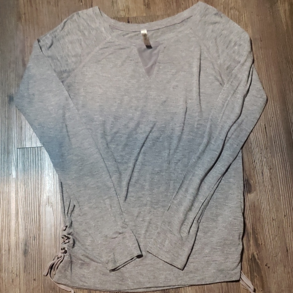 EUC Glitz long sleeve grey shirt